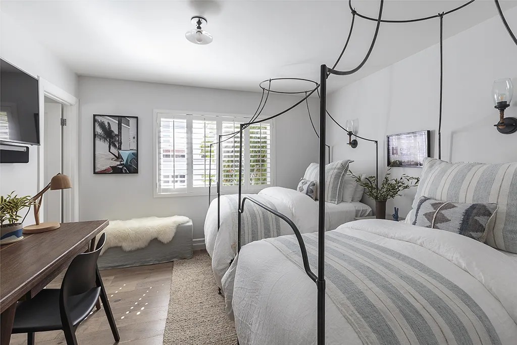 Guest Bedroom Iron Canopy Twins Transformation after — Guest Bedroom by Bronwyn Poole