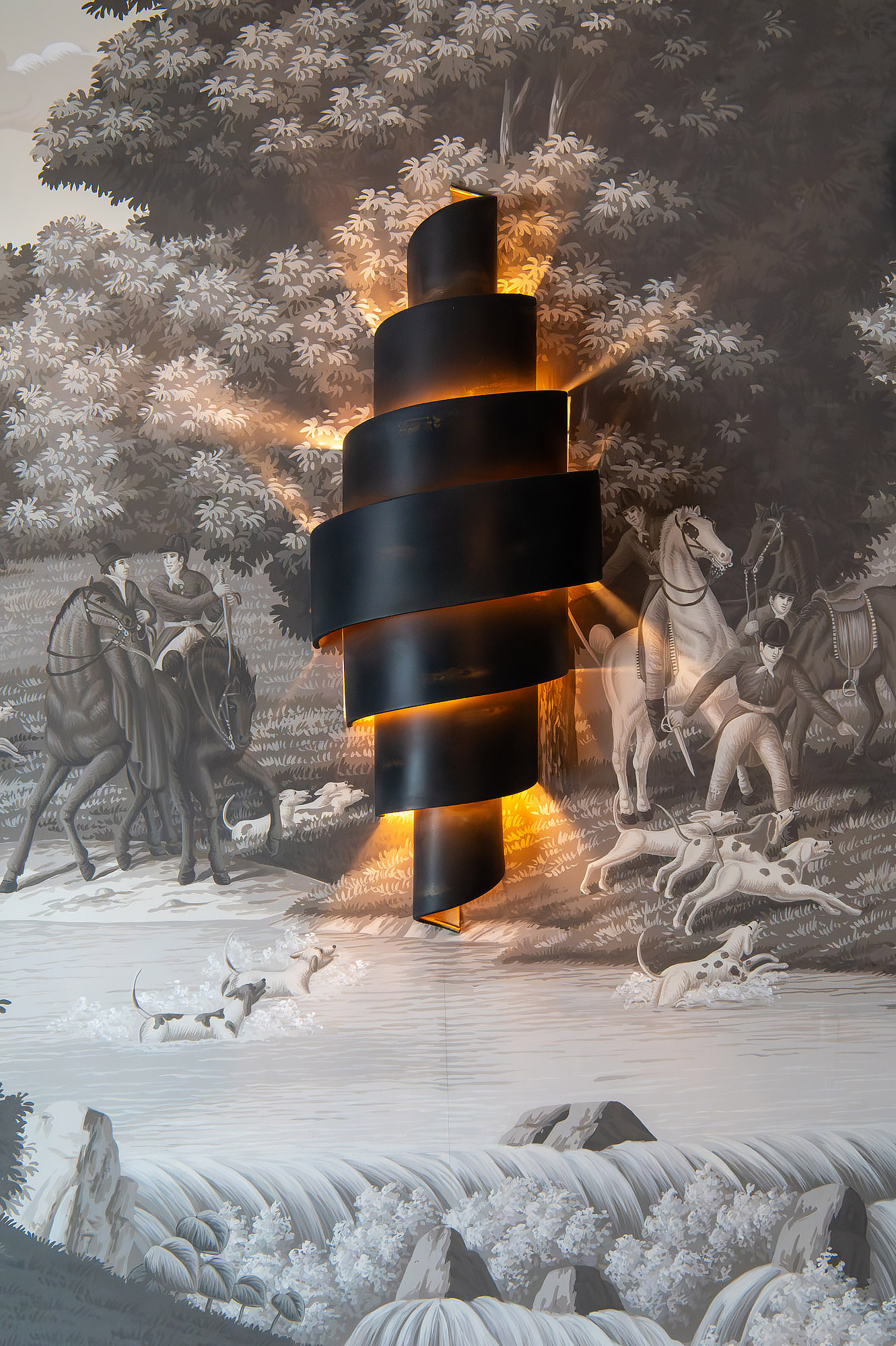 Formal dining spiral sconce detail black coiled metal grisaille mural equestrian scene — Bronwyn Poole Interiors Formal dining spiral sconce detail black coiled metal grisaille mural equestrian scene — Bronwyn Poole Interiors